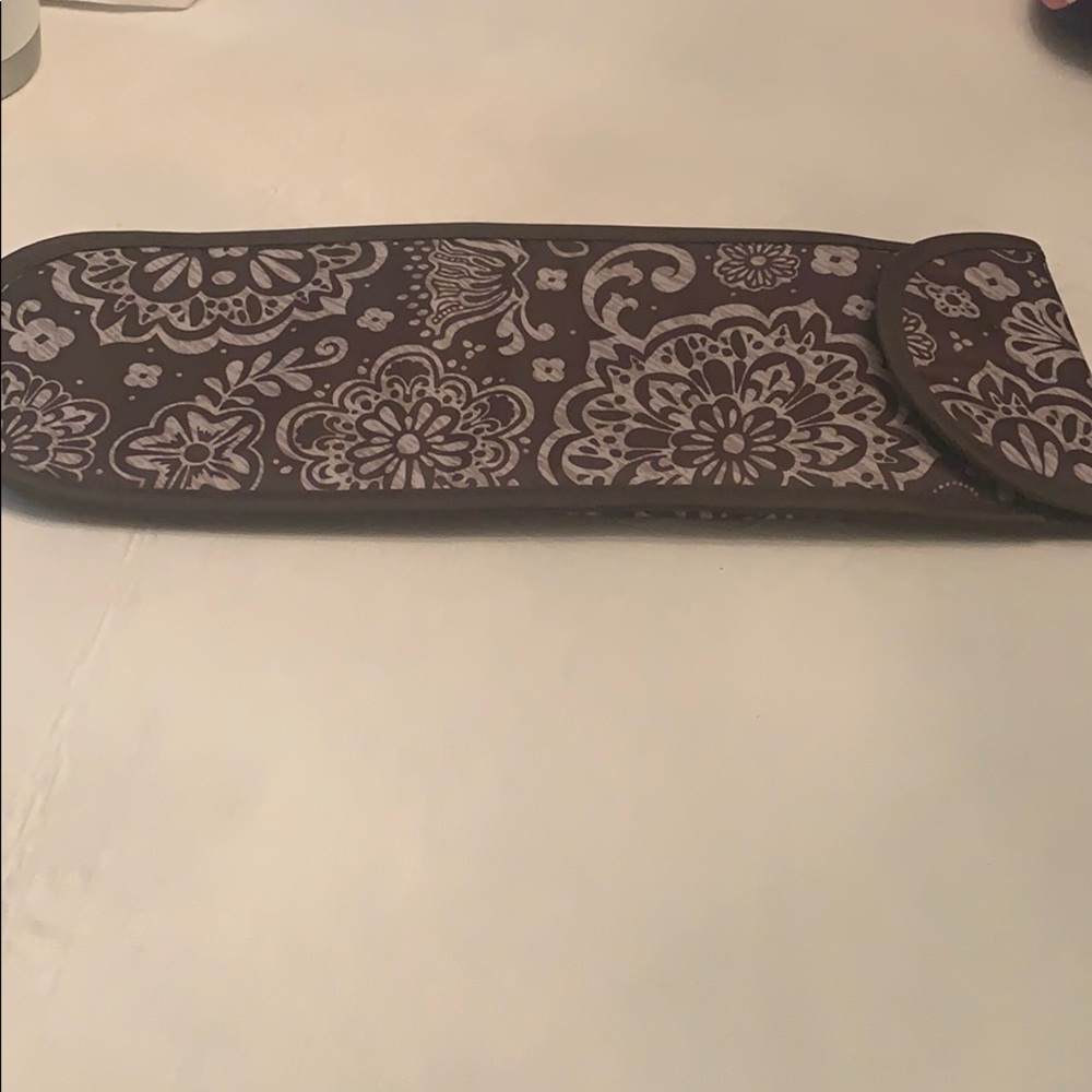 Thirty-One Flat Iron/curling Iron Case